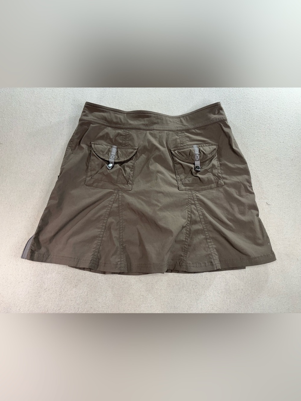 Title Nine Trail Mix Skort Women’s Size 8 Brown Hiking Athletic Travel Skirt